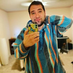 Meet your Posher, Dillon